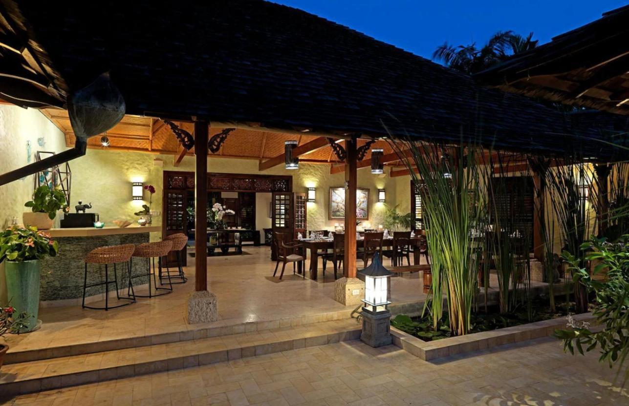 Amanoka Exclusive Villa With Private Beach & Gazebo ดิสคัฟเวอรีเบย์ ภายนอก รูปภาพ